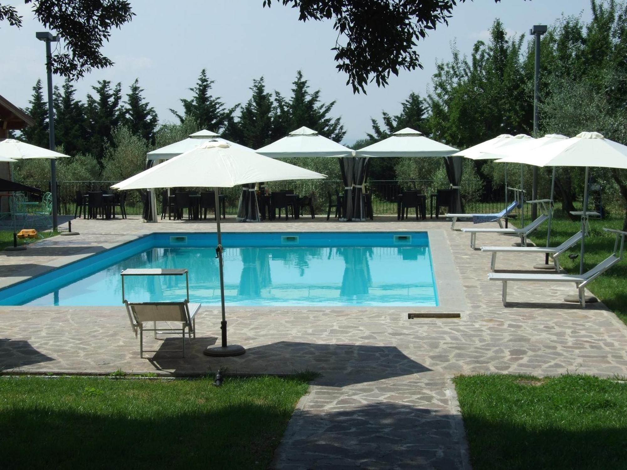 Antico Borgo La Commenda Aparthotel Montefiascone Exterior photo