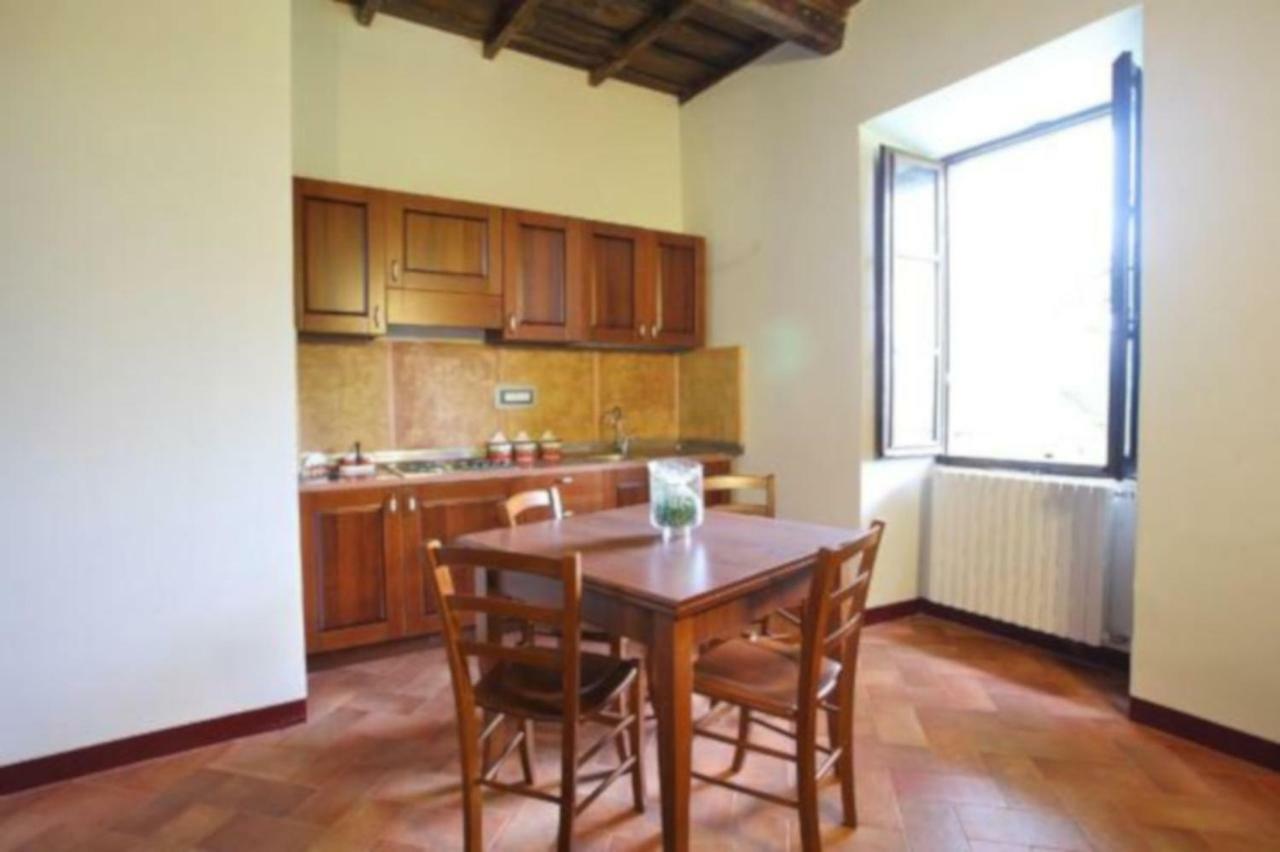 Antico Borgo La Commenda Aparthotel Montefiascone Exterior photo